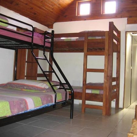 Gite Les Carillons Hostel Cilaos Bagian luar foto